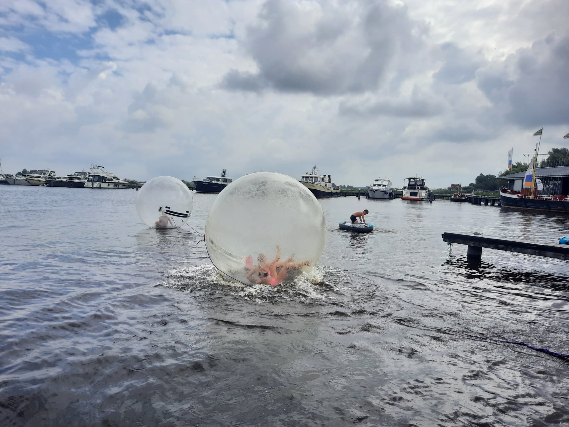 waterloop ballen…